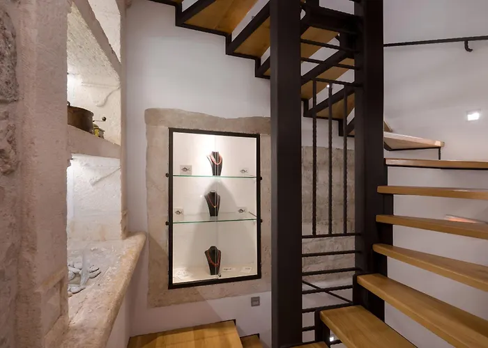 Apartman Nije Presa 3 *